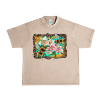 French Oak bees and lilies with leopard Urban Heavy Tee - Artiststas
