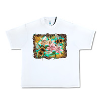 White bees and lilies with leopard Urban Heavy Tee - Artiststas