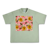 Oil Green bees and flowers Urban Heavy Tee - Artiststas