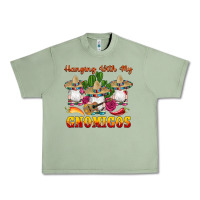 Oil Green hanging with gnomigos Urban Heavy Tee - Artiststas