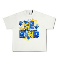 Pistachio down syndrome be kind Urban Heavy Tee - Artiststas