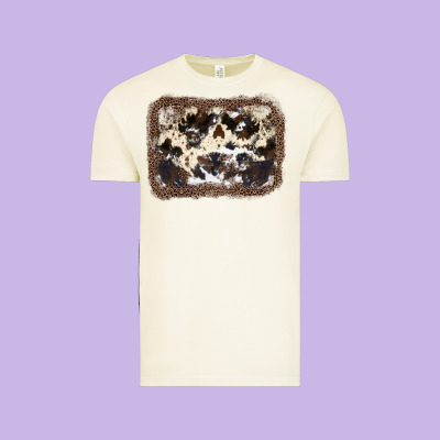 Cowhide Leopard Background Vintage Tee Designed By Jahusdesignshop