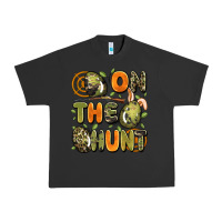 Pigment Black on the hunt easter Urban Heavy Tee - Artiststas