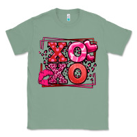 Sage Xoxo Valentine's Day leopard frame Classic Tee - LillyAllenDesigns