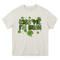 Cream kiss me i'm irish Heavy Core Tee - MaliasSmallBusiness