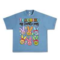 Pebble Blue teaching my favorite peeps Urban Heavy Tee - Artiststas