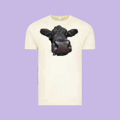 Black Angus Heifer Vintage Tee Designed By Lillyallendesigns