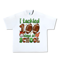White i tackled 100 days of school Urban Heavy Tee - Artiststas