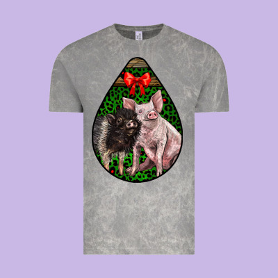 Christmas Pig Vintage Tee Designed By Lillyallendesigns