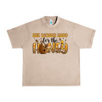 French Oak she works hard for the honey Urban Heavy Tee - Artiststas
