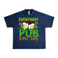 Navy everybody in the pub gettin tipsy Urban Heavy Tee - Artiststas
