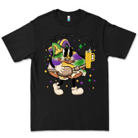 Black out here lookin like a snack king cake mardi gras Premium Tee - MaliasSmallBusiness