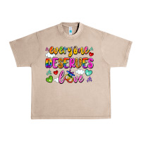 French Oak everyone deserves love Urban Heavy Tee - Artiststas