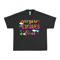 Pigment Black everyone deserves love Urban Heavy Tee - Artiststas