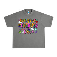 Tornado everyone deserves love Urban Heavy Tee - Artiststas