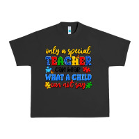 Pigment Black only a special teacher can hear what a child can n Urban Heavy Tee - Artiststas