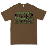 Cacao i married my wife for her looks Premium Tee - MaliasSmallBusiness