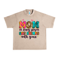 French Oak mom in every season she shines with grace Urban Heavy Tee - Artiststas
