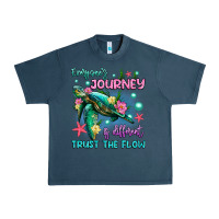 Midnight Navy everyone's journey is different trust the flow Urban Heavy Tee - Artiststas