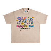 French Oak helping little minds grow Urban Heavy Tee - Artiststas