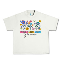 Pistachio helping little minds grow Urban Heavy Tee - Artiststas