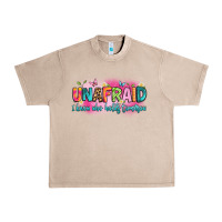 French Oak unafraid i know who holds tomorrow Urban Heavy Tee - Artiststas