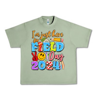 Oil Green im just here for field day 2024 Urban Heavy Tee - Artiststas