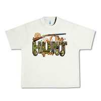 Pistachio the hunt is on Urban Heavy Tee - Artiststas