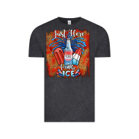 Vintage Black just here for the ice Vintage Tee - JahusDesignShop