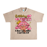 French Oak birthday queen i dont get older i level up Urban Heavy Tee - Artiststas