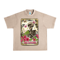 French Oak the reader tarot card Urban Heavy Tee - Artiststas