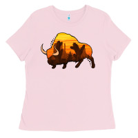 Bubblegum Pink western bison Ladies Tee - Jasminsmagicworld