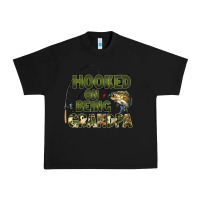 Black fish lures hooked on being grandpa Urban Heavy Tee - Artiststas