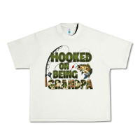 Pistachio fish lures hooked on being grandpa Urban Heavy Tee - Artiststas