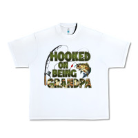 White fish lures hooked on being grandpa Urban Heavy Tee - Artiststas