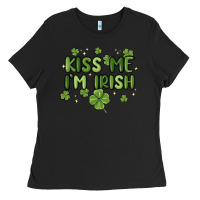 Black kiss me i'm irish Ladies Tee - MaliasSmallBusiness