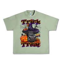 Oil Green Trick Or Treat Black Angus Heifer Urban Heavy Tee - LillyAllenDesigns