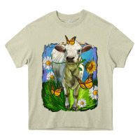 Mossy charolais heifer with sunflower and daisies Heavy Core Tee - LillyAllenDesigns