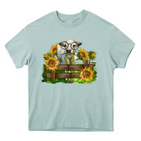 Arona charolais heifer with sunflowers Heavy Core Tee - LillyAllenDesigns