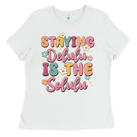 White staying delulu is the solulu Ladies Tee - MaliasSmallBusiness