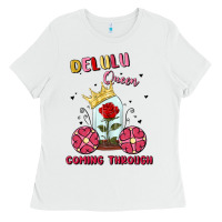 White delulu queen coming through Ladies Tee - MaliasSmallBusiness