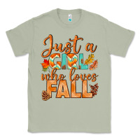 Matcha just a girl who loves fall Classic Tee - BundleAndBundleShop