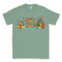 Sage just a girl who loves fall libbey glass Classic Tee - BundleAndBundleShop