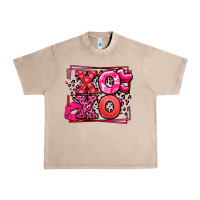 French Oak Xoxo Valentine's Day leopard frame Urban Heavy Tee - LillyAllenDesigns