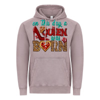 Vintage Zinc on this day a queen was born Vintage Hoodie - BundleAndBundleShop