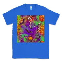 True Royal halloween party seamless pattern Classic Tee - BundleAndBundleShop