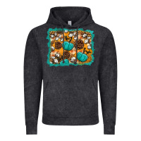 Vintage Black fall pumpkin distressed background Vintage Hoodie - BundleAndBundleShop