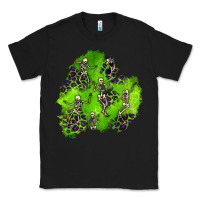 Black halloween patch 3 Classic Tee - BundleAndBundleShop