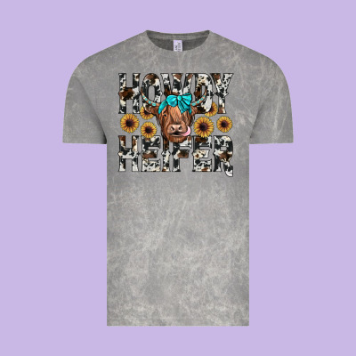 Howdy Heıfer Vintage Tee Designed By Jahusdesignshop