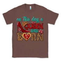 Chestnut on this day a queen was born Classic Tee - BundleAndBundleShop